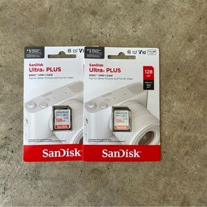 SanDisk Ultra PLUS 128GB SDXC UHS-I Card (2)
